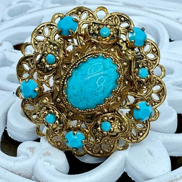 Vintage West Germany Turquoise Blue Czech Glass Filigree Gold Tone Brooch  1950s - Picture 6 of 11